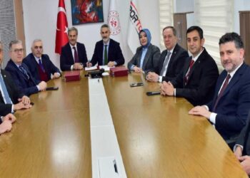 Sapanca, Erenler, Adapazarı ve Kaynarca’ya tam donanımlı spor salonu yapılacak haberi