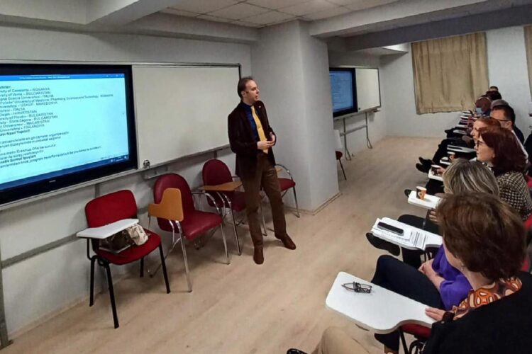 Trakya Üniversitesinde sürekli tıp eğitimi toplantısı düzenlendi haberi