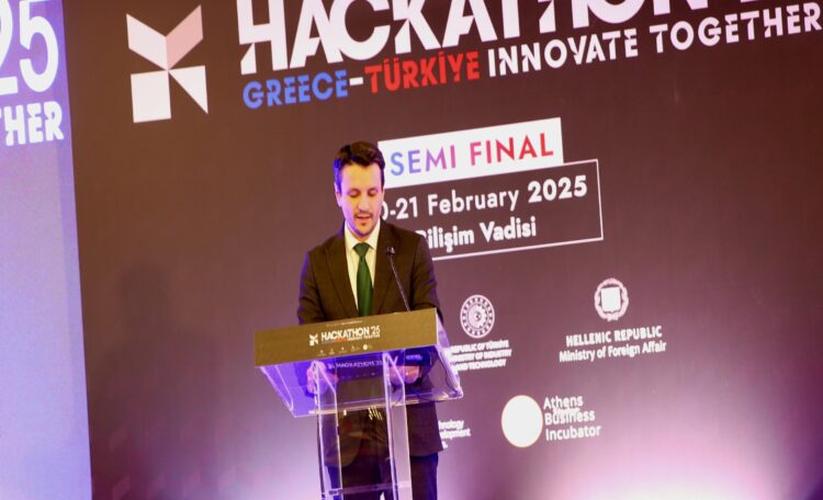 “Türkiye-Yunanistan Hackathonu”nun yarı final süreci Bilişim Vadisi’nde başladı haberi