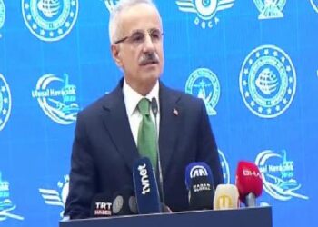 Ulaştırma ve Altyapı Bakanı Uraloğlu, 1. Ulusal Havacılık Şurası kararlarını açıkladı: haberi