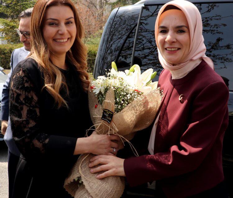 Aile ve Sosyal Hizmetler Bakanı Göktaş Tekirdağ’da bayramlaşma programına katıldı haberi