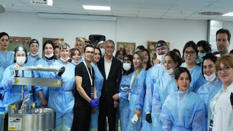 Biruni Üniversitesi, Medikal Estetik Kadavra Kursu düzenledi haberi