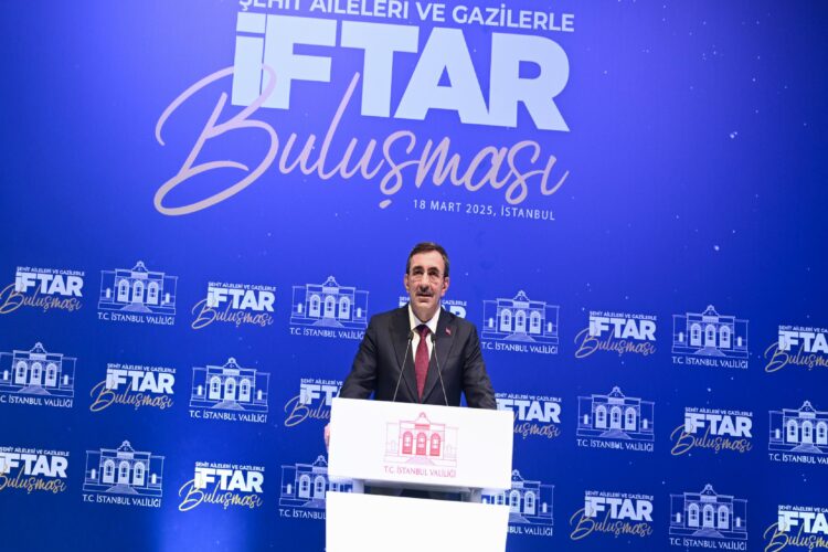 Cumhurbaşkanı Yardımcısı Yılmaz, Şehit Aileleri ve Gazilerle İftar Buluşması’na katıldı: haberi