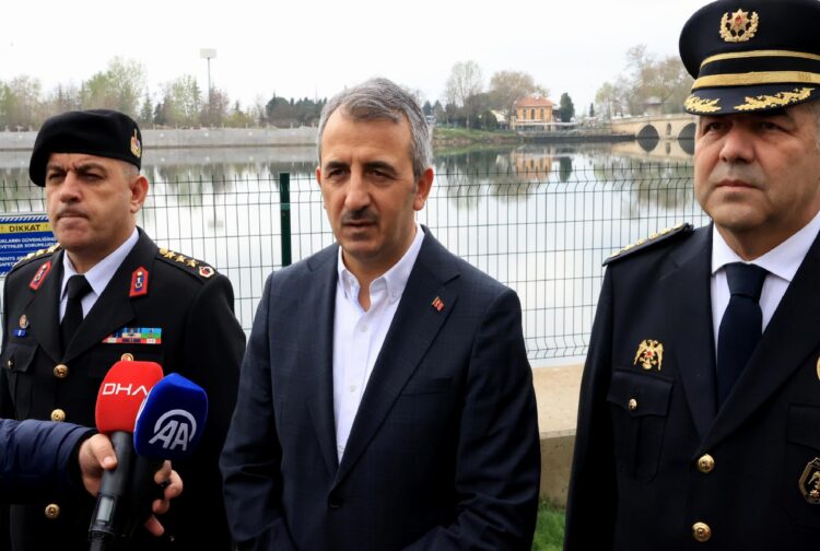 Edirne’de hem turizm hareketliliği hem de sınır kapılarından geçişler için tedbirler alındı haberi