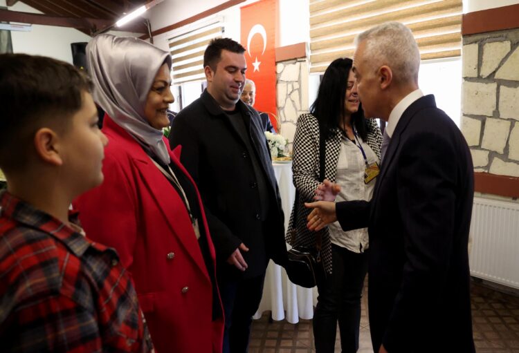 Kırklareli’nde bayramlaşma töreni düzenlendi haberi