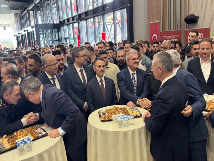 Kocaeli’de 40. Geleneksel Kent Bayramlaşması yapıldı haberi