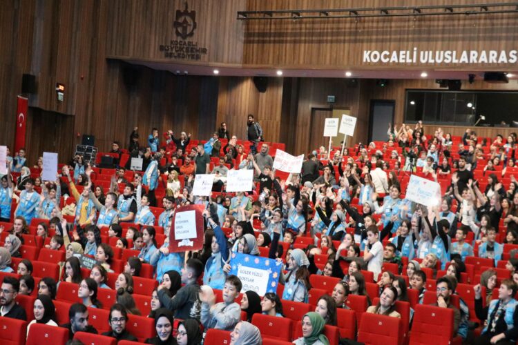 Kocaeli’de ramazan boyunca “iyilikte yarışanlar” ödüllendirildi haberi