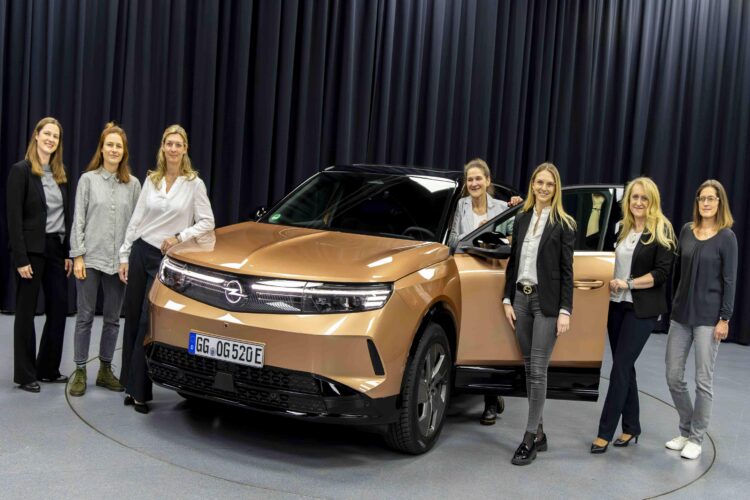 Opel’den Kadınlar Günü’nde “eşitlik ve çeşitlilik” mesajı haberi