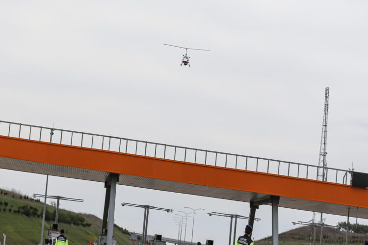 Otoyol jandarması Ramazan Bayramı öncesi görev başında haberi