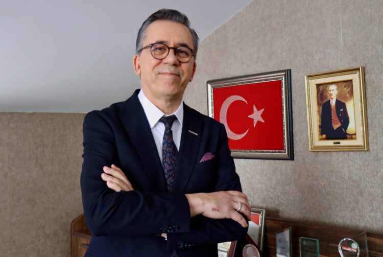 Sağlık Bakanlığı onaylı uygulamayla doktorlar hastalarını uzaktan tedavi edebilecek haberi