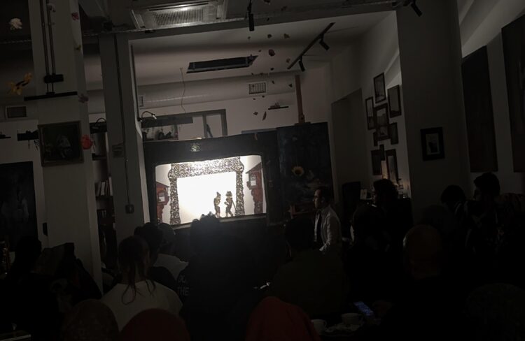 “Salıncak Oyunu” piyano ve ut eşliğinde Üsküdar’da izleyiciyle buluştu haberi