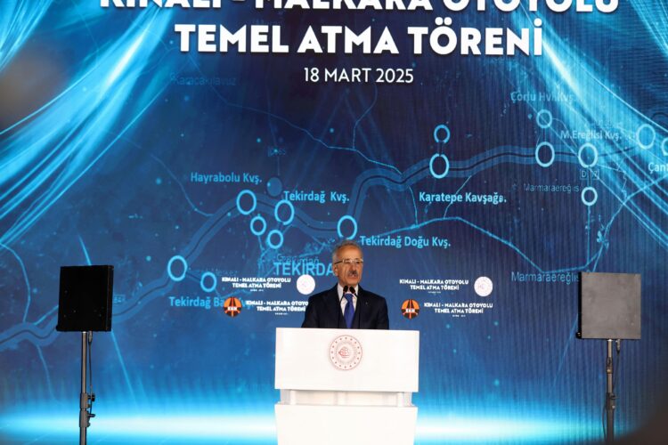 Ulaştırma ve Altyapı Bakanı Uraloğlu Kınalı-Malkara Otoyolu Temel Atma Töreni’nde konuştu: haberi