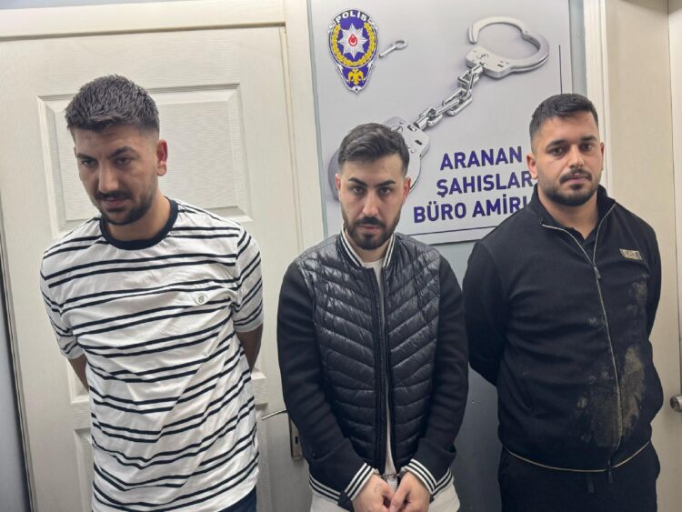 Bursa’da aranan 3 hükümlü sosyal medyadaki paylaşımlarının ardından yakalandı haberi