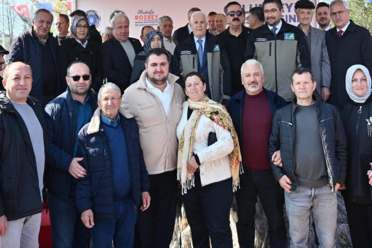 Bursa’da üreticilere 1 milyon 222 bin 500 çilek fidesi dağıtıldı haberi