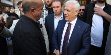 Bursa’da Emekliye Kurban Bayramı Destek Çeki Duyurusu yapan Başkan Mustafa Bozbey