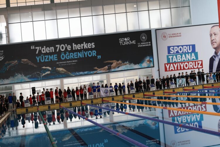 Paletli Yüzme Kulüplerarası Türkiye Şampiyonası ve Milli Takım Seçmeleri sona erdi haberi
