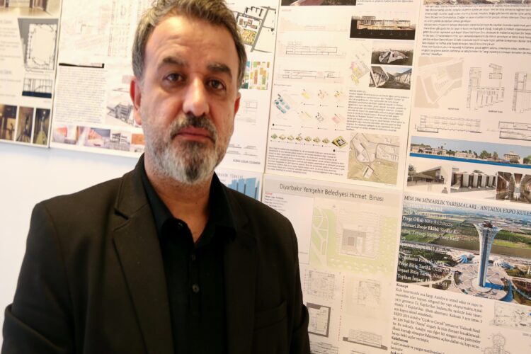 Uzmanı depreme dirençli binalar için “perde duvar”ın önemini vurguladı haberi