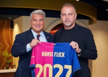 Barcelona, Hansi Flick ile 2027’ye Kadar Devam Dedi