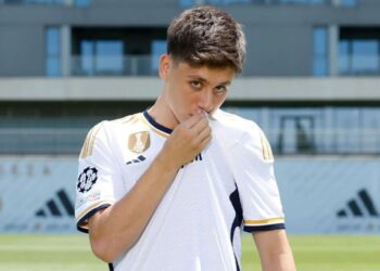 Arda Güler, Xabi Alonso ile Real Madrid’de Kalıyor