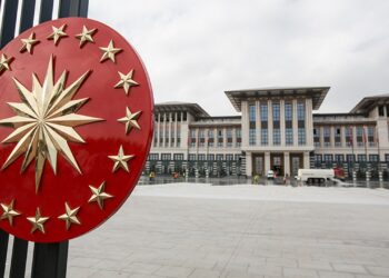 PKK Silah Bırakıyor mu? 5-7 Mayıs Kongresinden Sonra Neler Olacak?