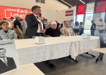 Osmangazi Kent Lokantası’nda Ferdi Zeyrek Anısına Vatandaşlara Ücretsiz Yemek Verildi