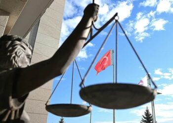 Hukuk Sıralama Barajı 2025-YKS İçin 125 Bine Çıkarıldı