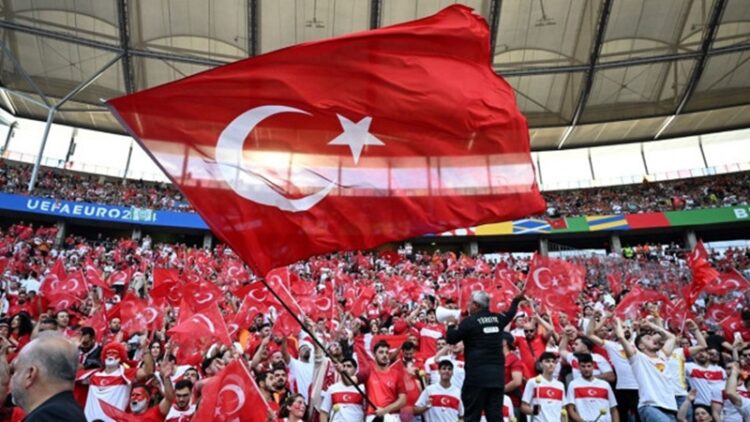 Fenerbahçe’nin Benfica Maçı Sonrası UEFA Ülke Puanı Listesi Açıklandı