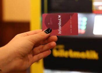 İstanbul’da 30 Yaş Üstü Öğrencilere İndirimli Ulaşım Yeniden Başladı