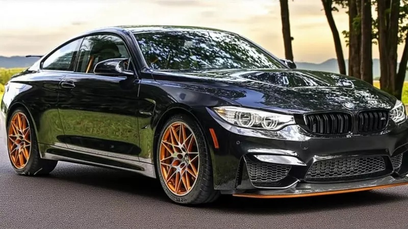 BMW M4 GTS’in Son Örneği 1 Milyon Dolara Alıcı Arıyor