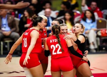 Filenin Sultanları Çeyrek Finale Yükseldi