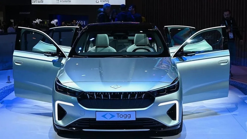 TOGG T10F Sedanın Satış Tarihi ve Fiyatı Açıklandı