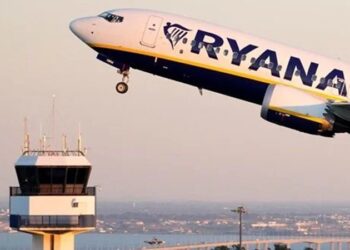 Ryanair Almanya’daki 9 Havalimanından Uçuşlarını Durdurdu