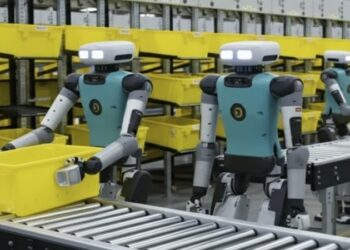 Amazon İnsan İşçi Sayısını Azaltıyor, Robotlar Depolarda Göreve Başlayacak