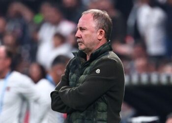 Konyaspor Maçında Galibiyet Alan Sergen Yalçın Takımın Durumunu Değerlendirdi