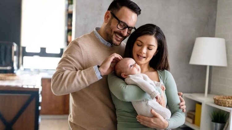 Doğum ve Babalık İzinlerinde Yeni Dönem: Süreler Artıyor