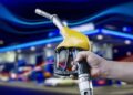 Motorin ve Benzine Gece Yarısı İndirimi Geliyor: Akaryakıt Fiyatları Düşüyor