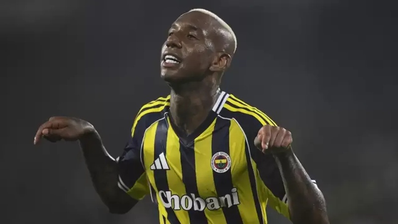 İki Brezilya Devi Talisca İçin Devreye Girdi