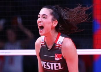 Saliha Şahin, 10 Gün Sahalardan Uzak Kalacak
