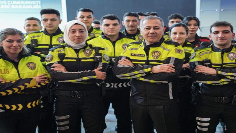 İçişleri Bakanı Yerlikaya: Polislerin Çalışma Koşulları Önceliğimiz