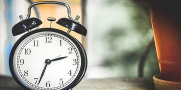 Kış Saati Uygulaması Başlıyor mu? Saatler Bu Sene Geriye Alınacak mı?