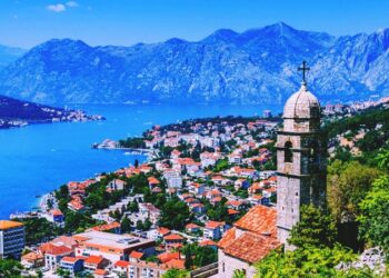 Türk Vatandaşlarına Karadağ Seyahatlerinde Vize Zorunluluğu Başladı