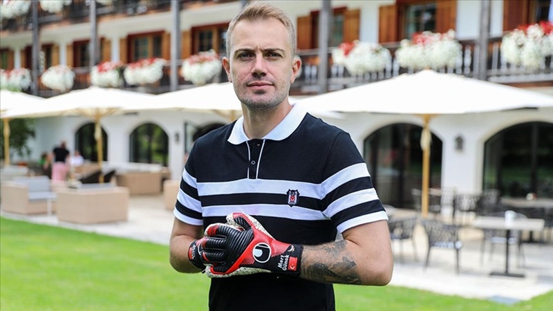 Beşiktaş’ta Kale Değişiyor: Mert Günok Yeniden Eldivenleri Giyecek