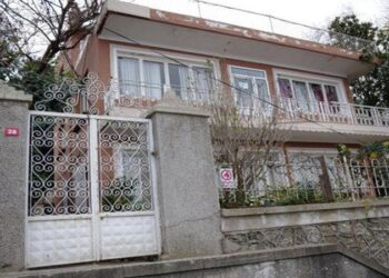 Leyla ile Mecnun’un Çekildiği Ev 125 Milyon TL’ye Satışa Çıktı