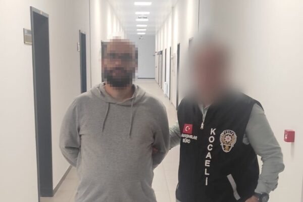 10 Yıl Kesinleşmiş Hapis Cezası Bulunan Firari Yakalandı