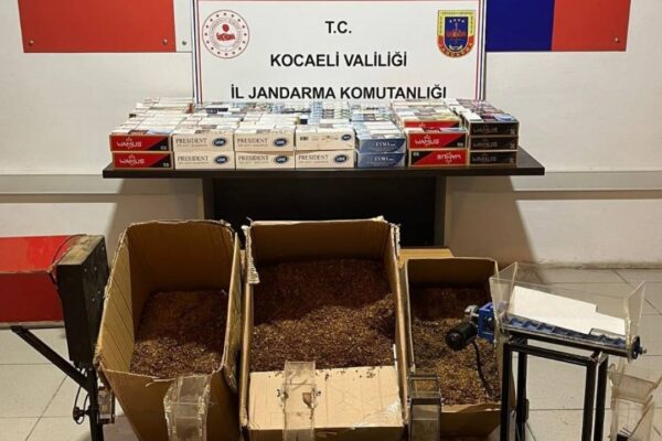 108 Bin 100 Makaron Ele Geçirildi
