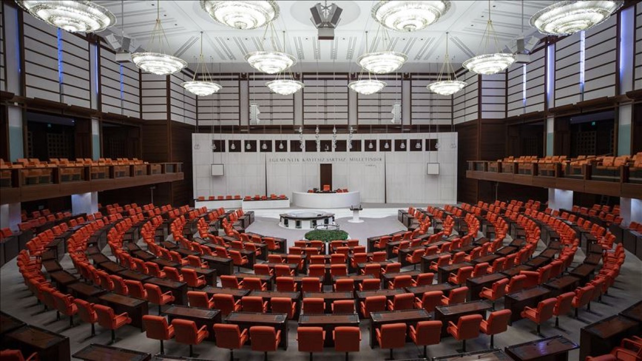 12 kalkınma planı tbmm başkanlığına sunuldu