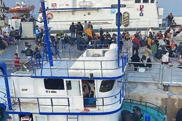 120 Düzensiz Göçmen Yakalandı