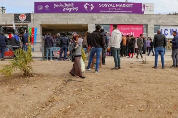 1500 Aileye Yönelik Adıyaman Destek Market Açıldı