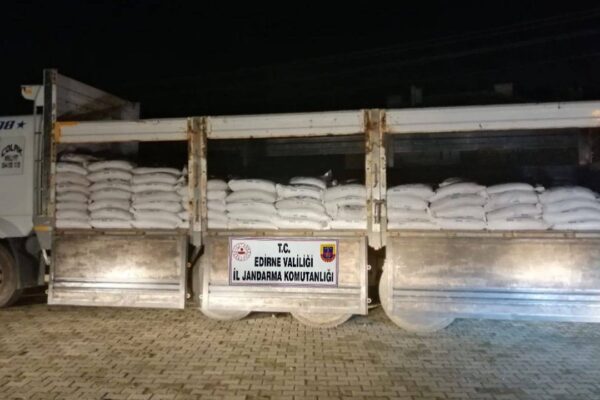 20 Ton Sahte Gübre Ele Geçirildi