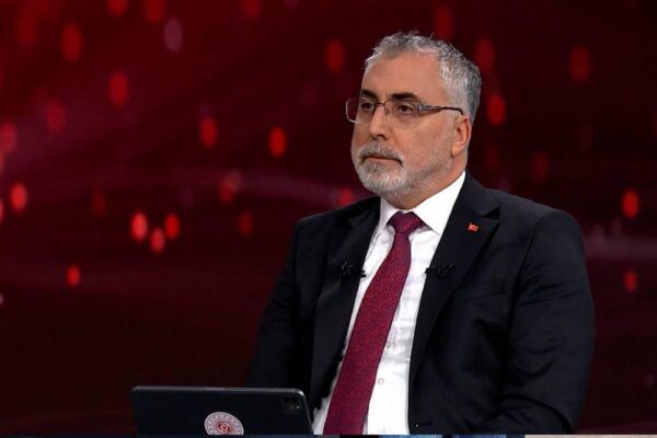 2024’te Memur Ve Emekliler Ne Kadar Zam Alacak? Bakan Işıkhan Oran Verdi